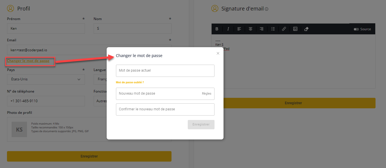 La fenêtre pop-up de modification du mot de passe s'affiche avec des champs pour le mot de passe actuel et le nouveau mot de passe.